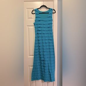 Med Petite Teal Dress. Perfect for cruise or beach. More teal than pics show.